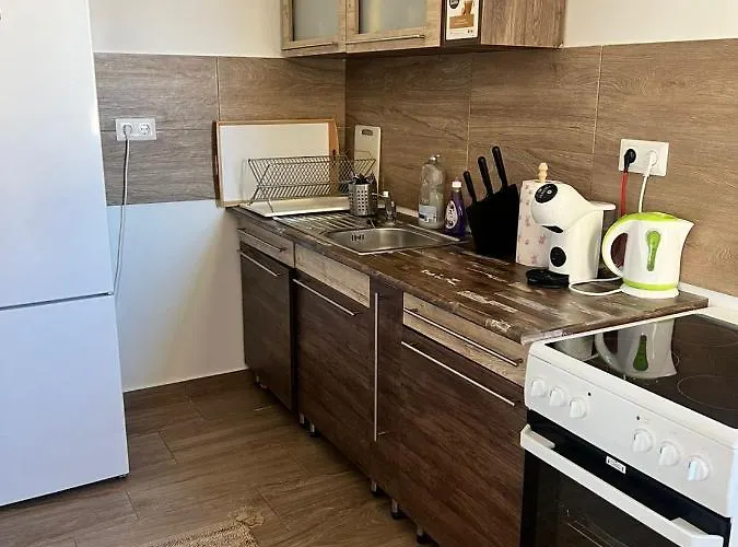 アパート Edmond ヘーヴィーズ